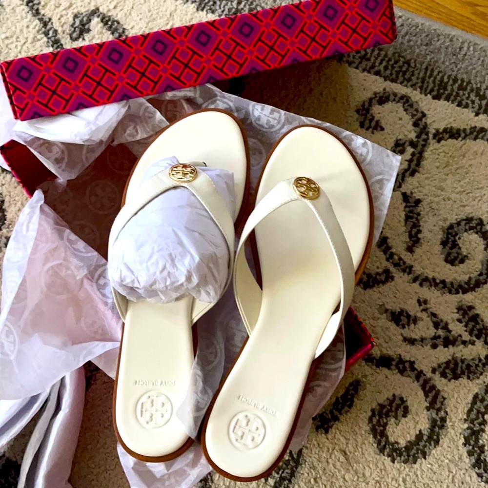 Brand new Tory Burch sandals size 9